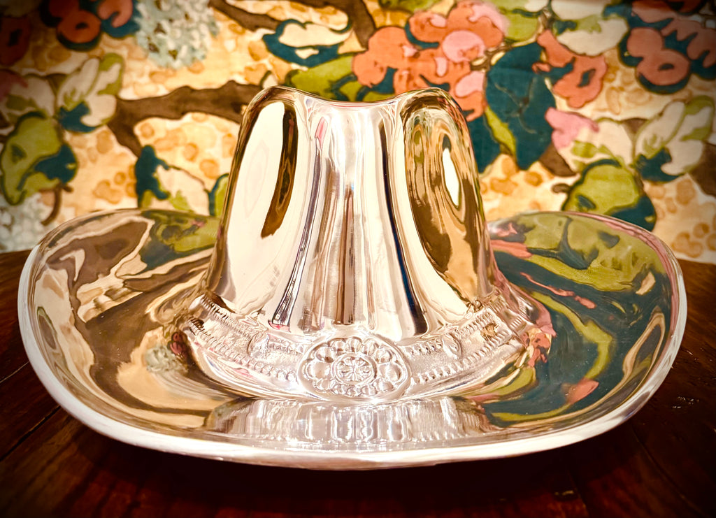 Cowboy Hat Chip & Dip Bowl